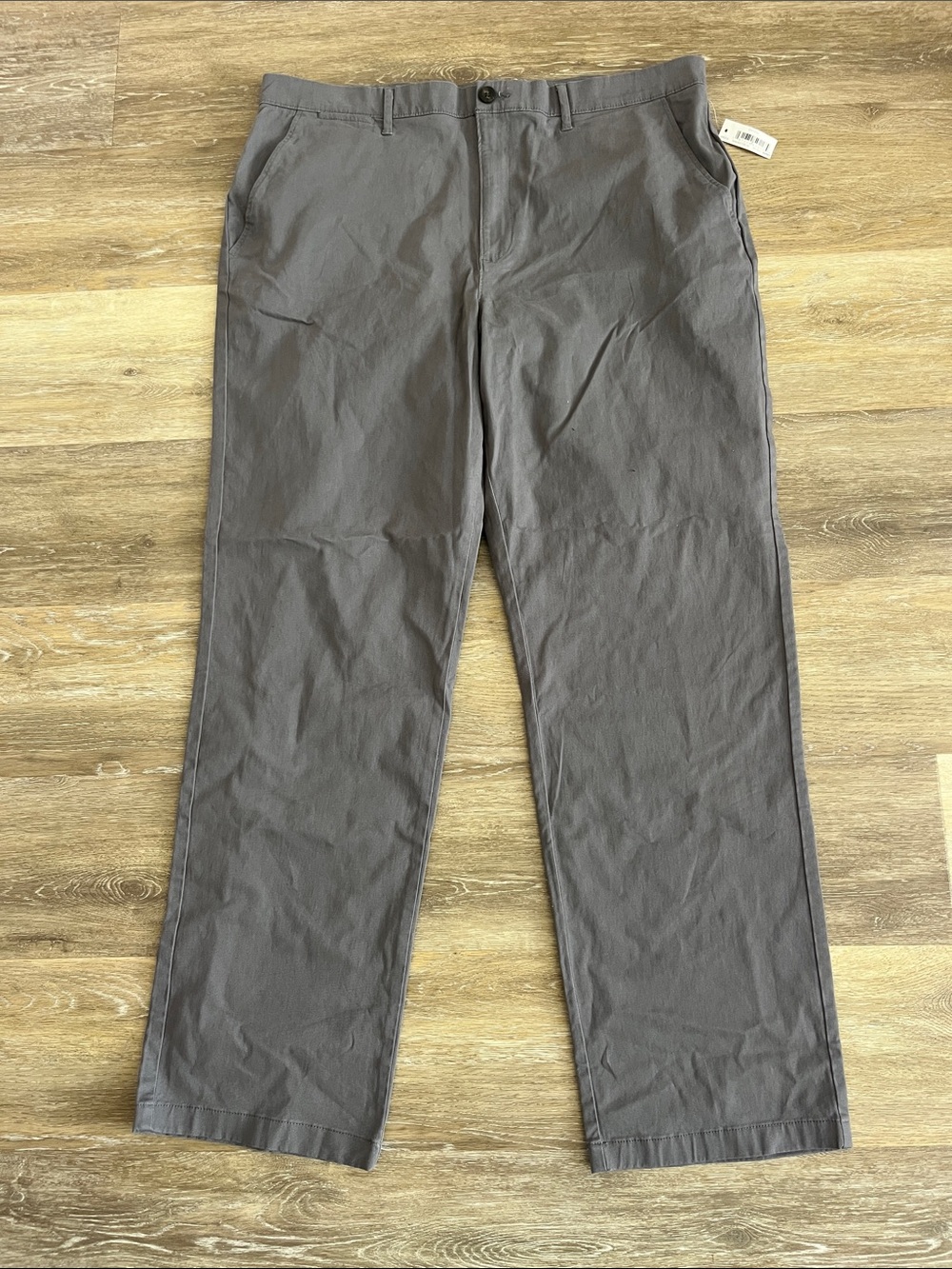 NWT Amazon Essentials Classic Fit Chino Pants Grey Size 40X34